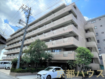 ���s�{���s�s���㒹�H���i����10�̒��Ã}���V�����̌��n�O�ώʐ^