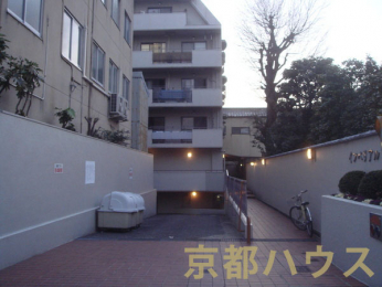 ���s�{���s�s������`�{��669�̒��Ã}���V�����̌��n�O�ώʐ^