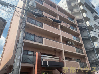 ���s�{���s�s������p�����y���m����18�̒��Ã}���V�����̌��n�O�ώʐ^