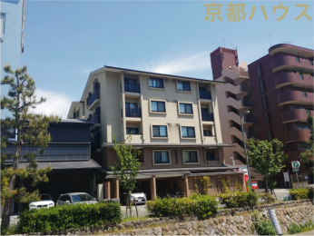 ���s�{���s�s�����掵����6�̒��Ã}���V�����̌��n�O�ώʐ^