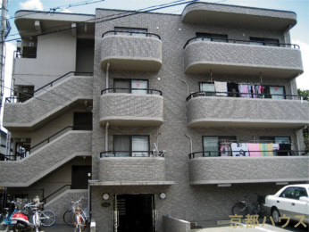 ���s�{���s�s������|�c�O�c�Y��61�̒��Ã}���V�����̌��n�O�ώʐ^