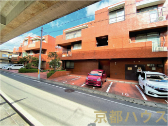 ���s�{���s�s�E���捵��V�����k���H��21-1�̒��Ã}���V�����̌��n�O�ώʐ^